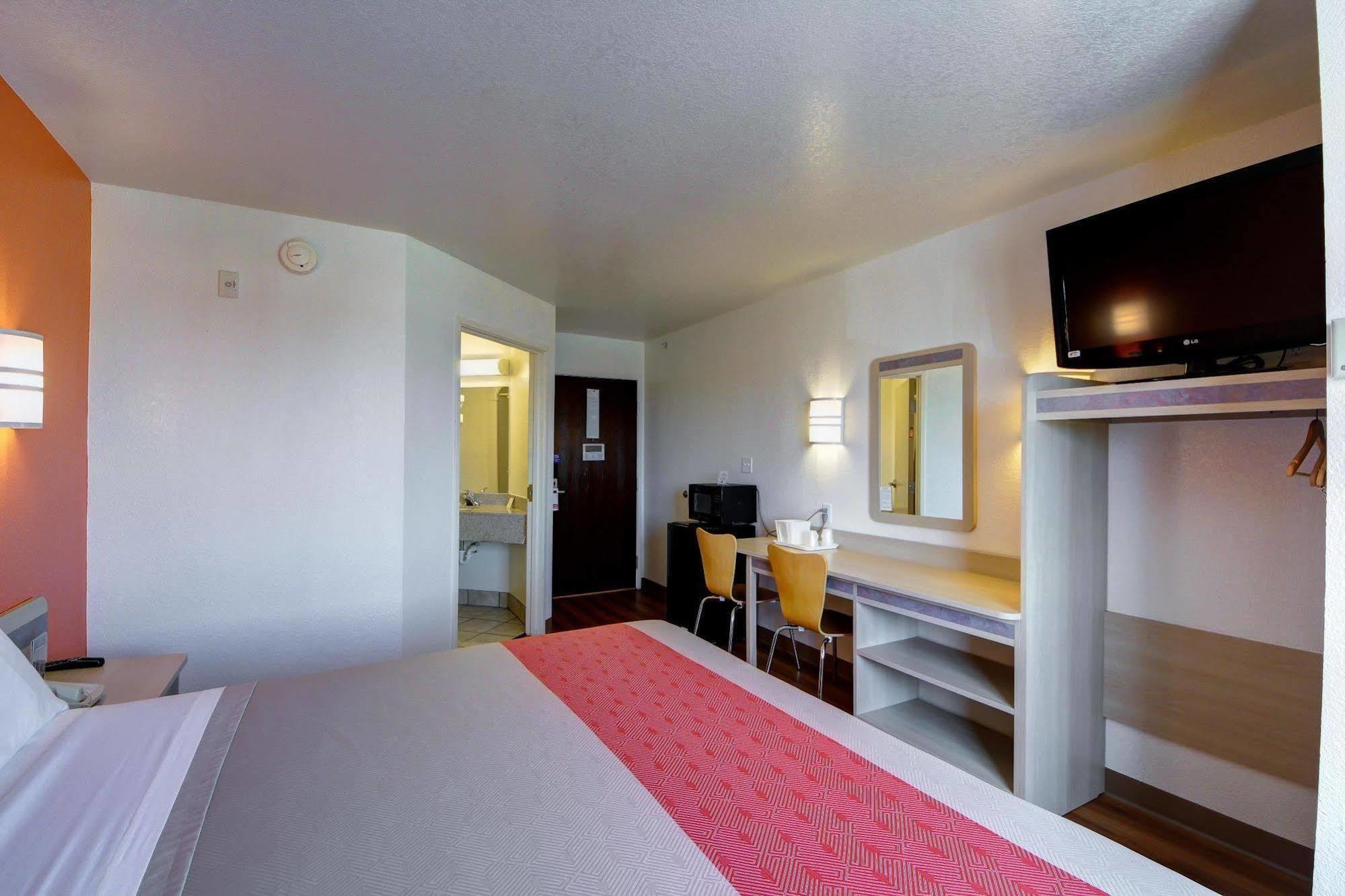 Motel 6-El Reno, Ok Εξωτερικό φωτογραφία